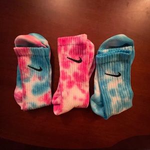 - 3 pairs of Nike tie dye socks